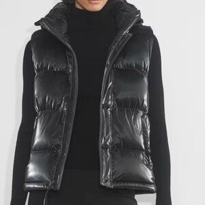Aritzia Super Puff Vest Liquid Shine NWT - xxs